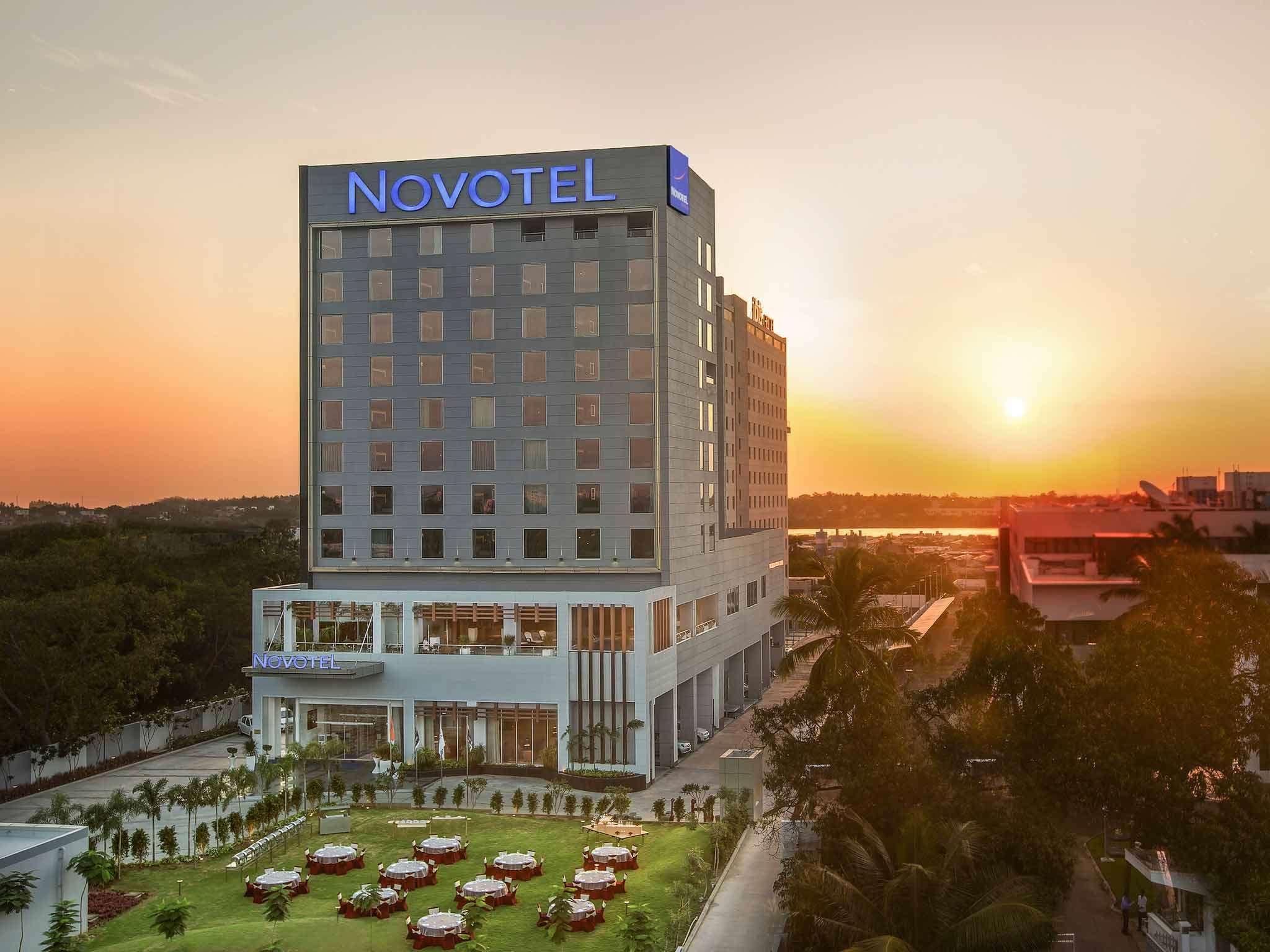 Novotel Chennai Sipcot Exteriör bild Novotel Hotel, Phnom Penh